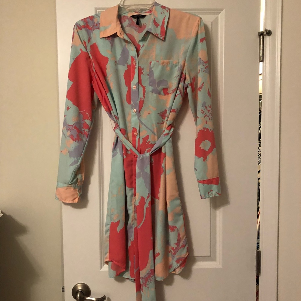 Daisy Fuentes Pastel Floral Button Down Dress